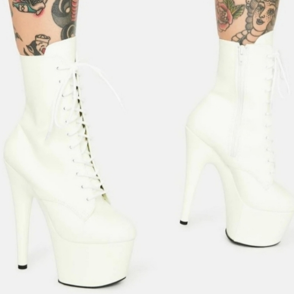 Pleaser - Glow in the Dark Platform Boots - Picture 8 of 8